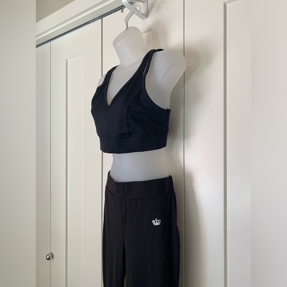 Set of A Juicy Couture black leggings and All in Motion athletic bra. - Picture 9 of 10